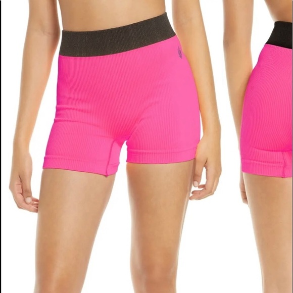 Prajna Short by Free People in Color Malibu Pink Size: XS/S - Picture 1 of 7